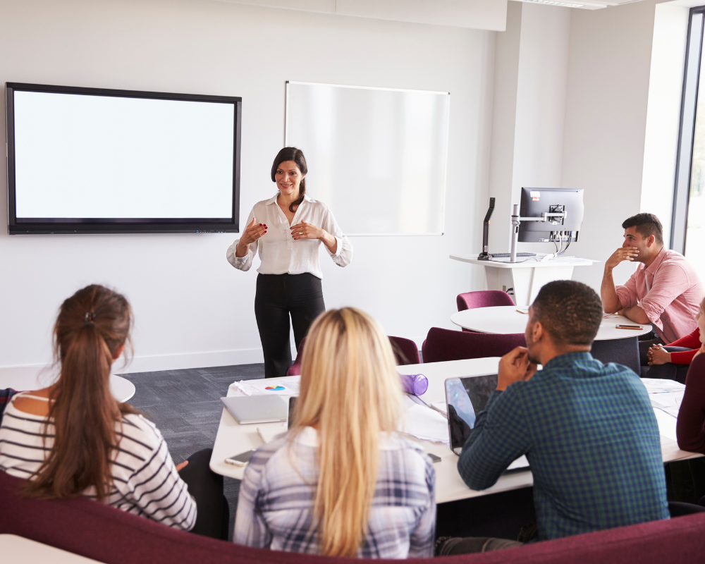Assembleias mais produtivas: dicas para organizar e conduzir com sucesso